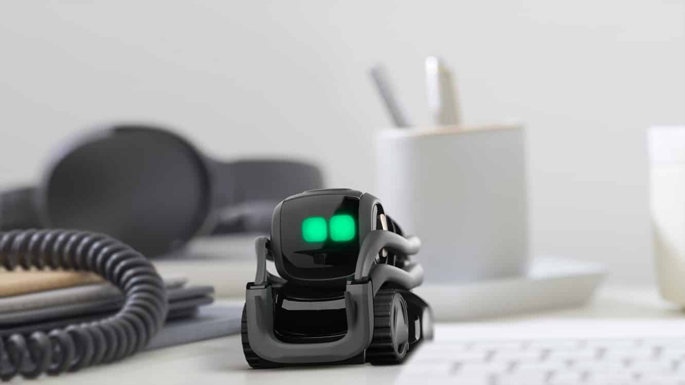 Anki announces Vector, a new home robot with personality