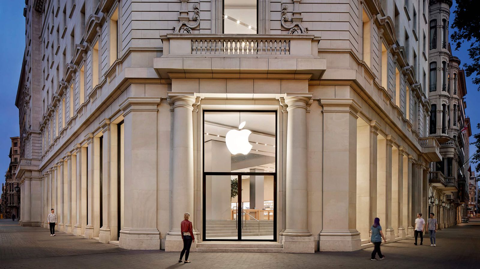Barcelona Passeig de Gràcia Apple Store Temporarily Closing